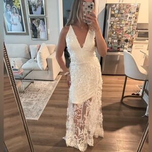 Dress the Population Ivory Lace gown